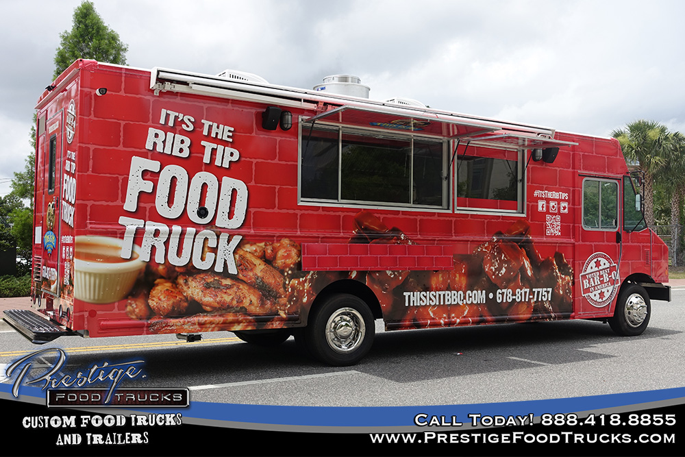 custom-food-truck-builder-manufacturer-vending-mobile-concessions-trailer-prestige-trucks---this-is-it-bbq-(22)