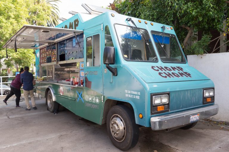 Food Truck Catering in Los Angeles (2022 Guide)